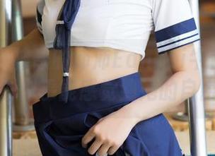 青豆客 – 神奇的沛沛Eankei牛仔裤图集，穿上去似乎能感觉到她的自由灵魂！
