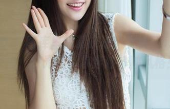 青豆客 – 图库里的谭晓彤！女神Elise百变秀，时光机带你穿越各种风格！