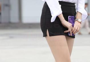 魔镜街拍：她的背影图包，仿佛就是在我耳边轻声细语