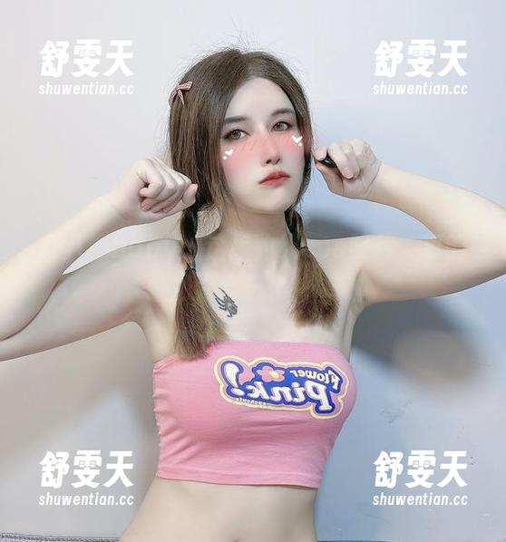 鹿八岁baby：这组豹纹cos照片，真的太会玩了！