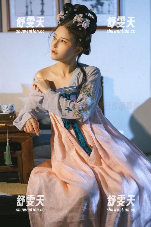 一图胜千言！鹿八岁baby夏日作品带你畅游清新福利海洋！