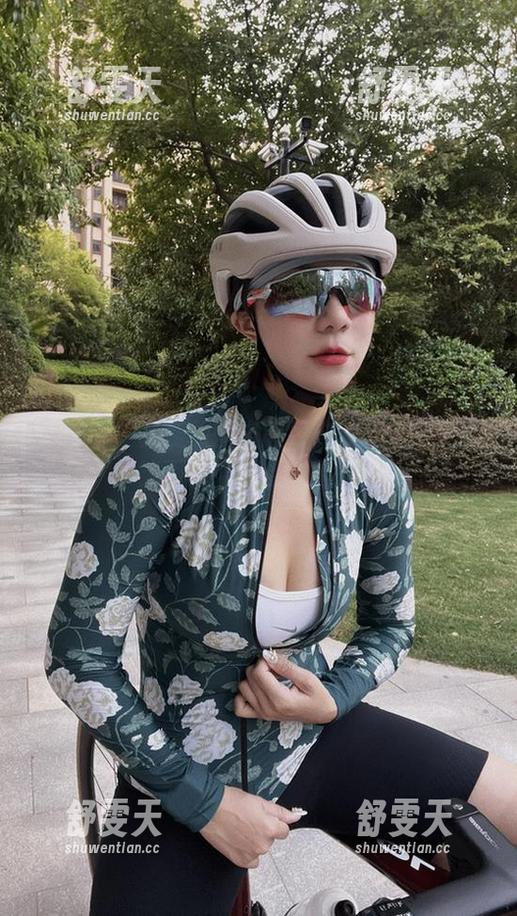 微密圈 - 免费原图盗图警告！鹿瑶的校服能不能给我点儿勇气？