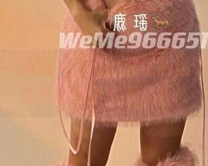 微密圈 – 原图大解密：鹿瑶的透明吊带，真的很难不多看几眼！